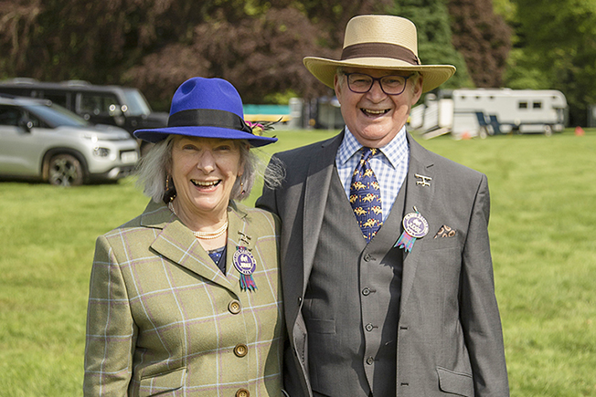 Maureen & Alex Hogg