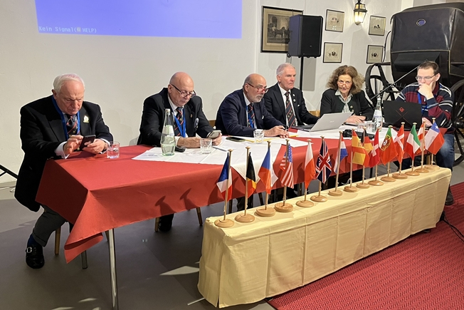 The international committee